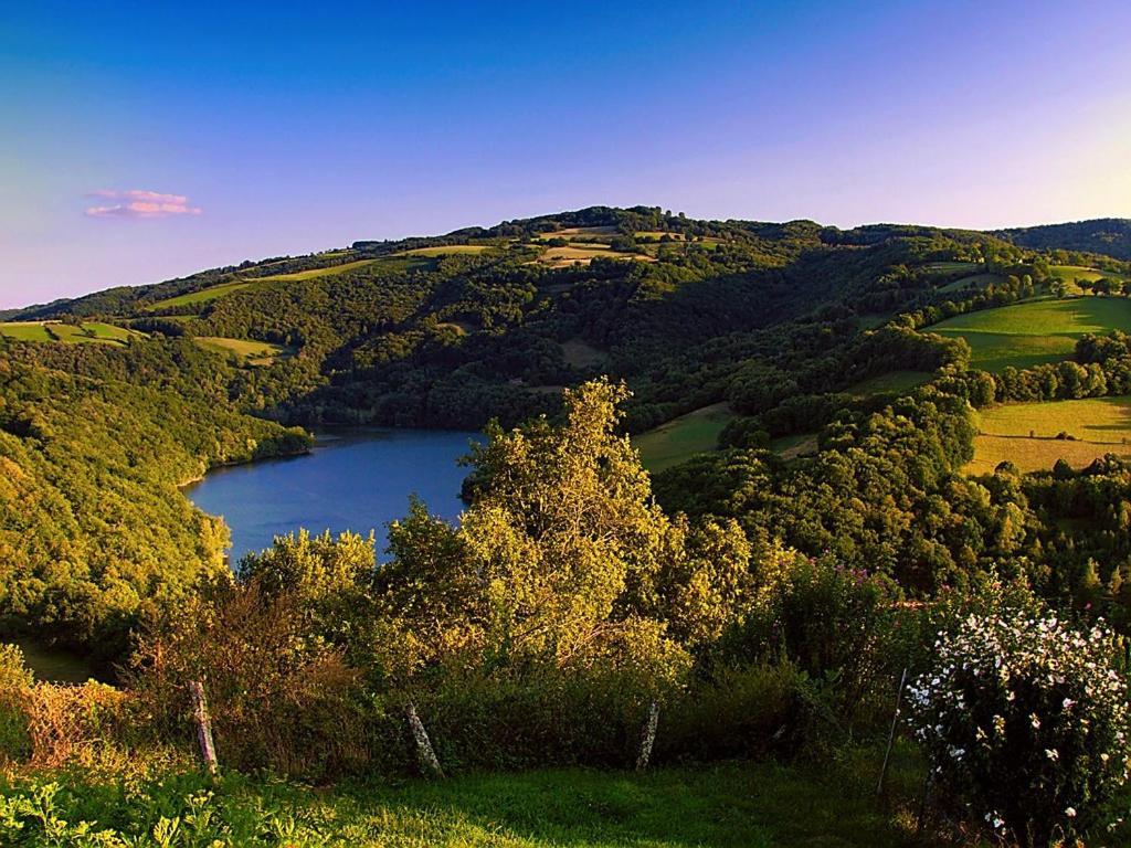 Auberge Du Lac Mandailles  Kültér fotó